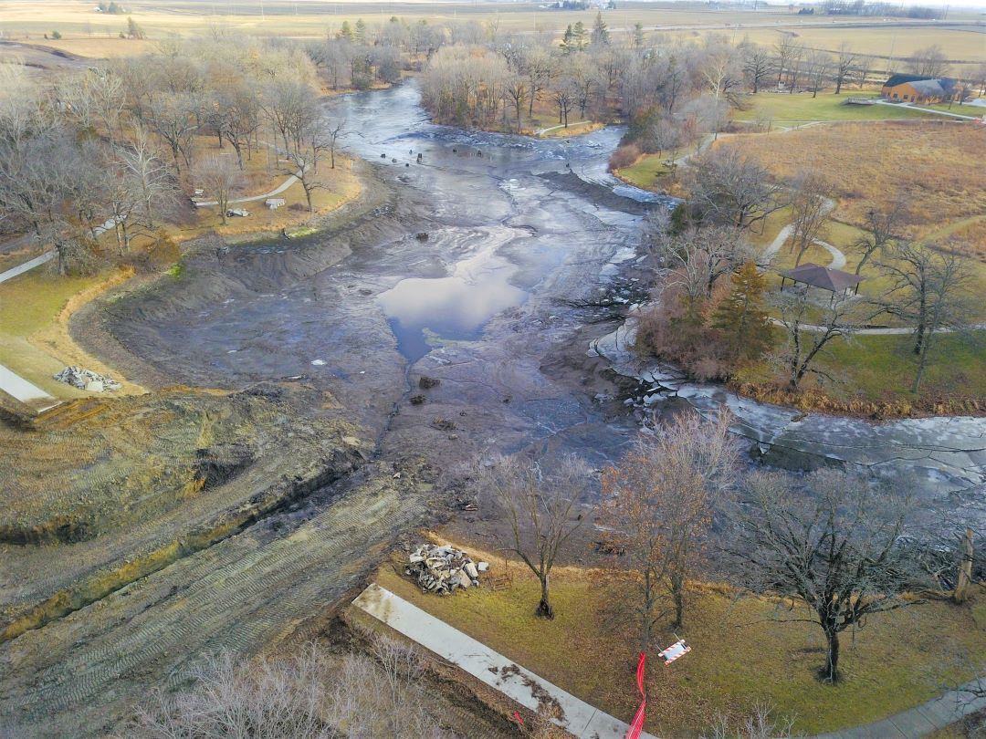 Aerial view of McFarland Lake shows notched dam and drained lake as of Dec 2022