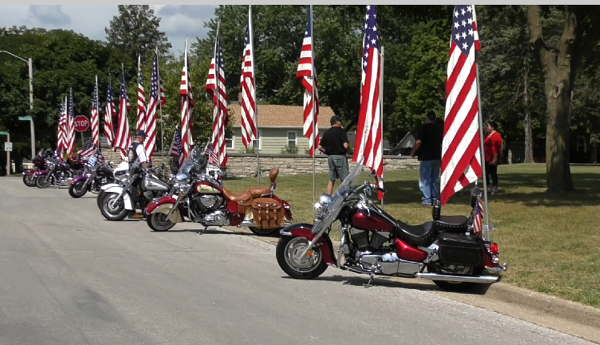 Photo of motorcycles at Ralph Bennett Memorial Service